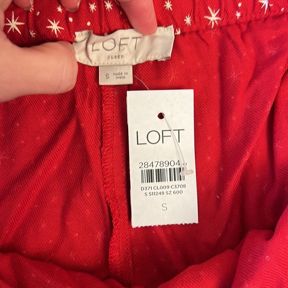 🆕 LOFT Sleep Red and White Star Pattern Pajama Shorts Women’s Size Small - Picture 2 of 11